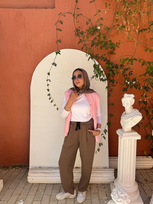 Brown Pleated Sweatpants - Casual Chic